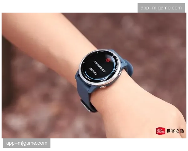 运动品牌推出新一代智能篮球,内置传感器可记录出手弧度与旋转数据 运动品牌推出新一代智能篮球,内置传感器可记录出手弧度与旋转数据